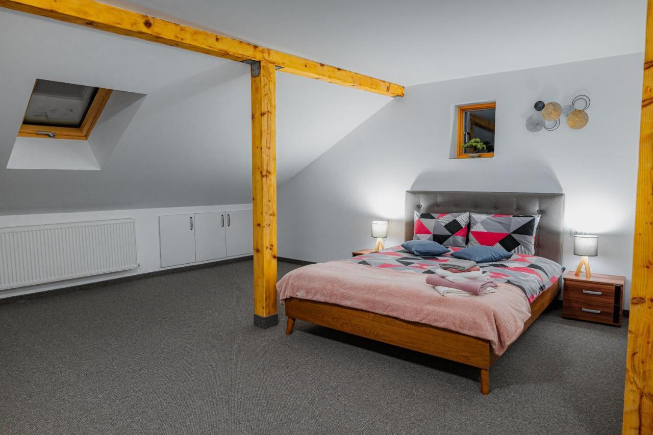 The Dom 21 Apartment